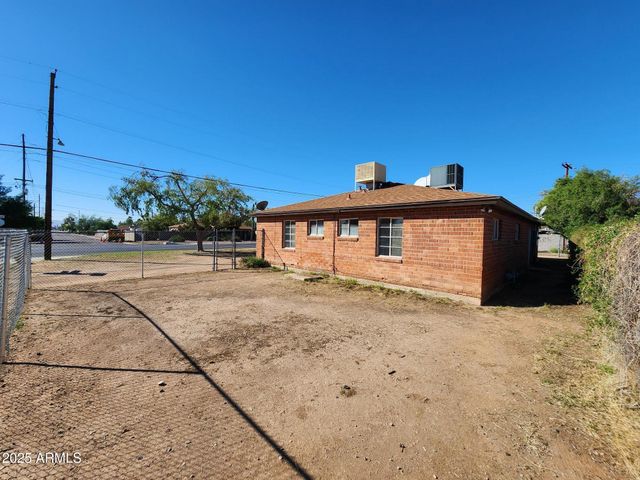 2402 W Osborn Road, Phoenix, AZ 85015