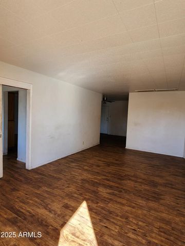 2402 W Osborn Road, Phoenix, AZ 85015