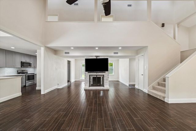 1906 River Falls Drive, Houston, TX 77339