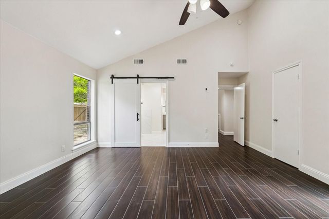 1906 River Falls Drive, Houston, TX 77339
