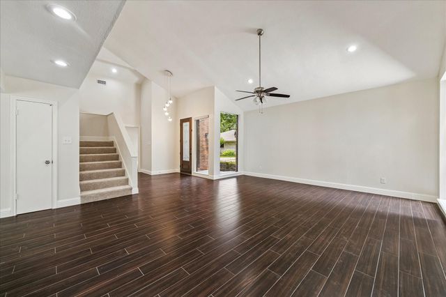 1906 River Falls Drive, Houston, TX 77339