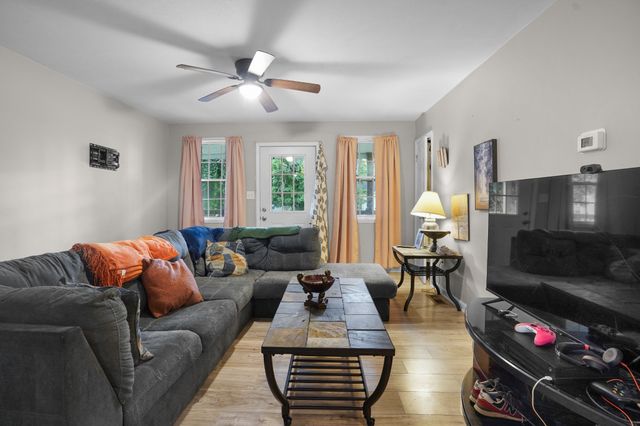 403 Victoria St, Pulaski, TN 38478