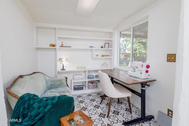 2156 S Hu Esta Drive, Tempe, AZ 85282