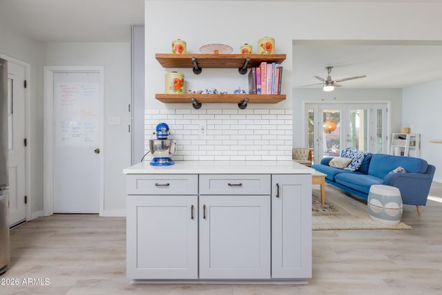 2156 S Hu Esta Drive, Tempe, AZ 85282