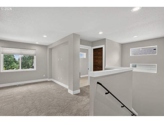 10013 Se ELDERBERRY St, Happy Valley, OR 97086