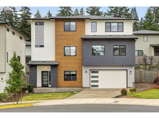 10013 Se ELDERBERRY St, Happy Valley, OR 97086