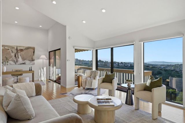 20 Trillium Lane, San Carlos, CA 94070