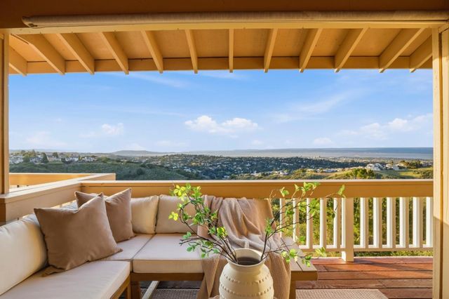 20 Trillium Lane, San Carlos, CA 94070