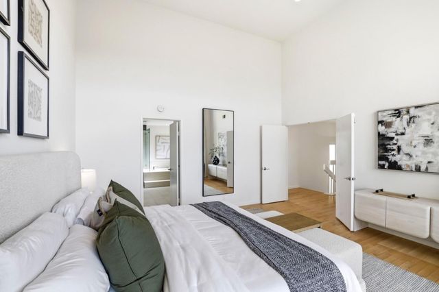 20 Trillium Lane, San Carlos, CA 94070