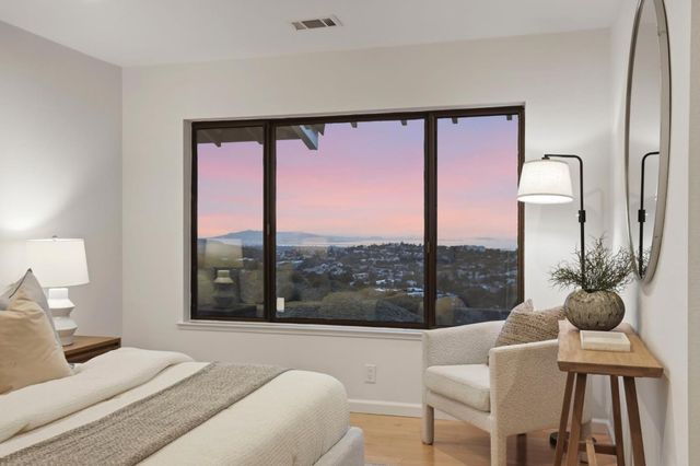 20 Trillium Lane, San Carlos, CA 94070