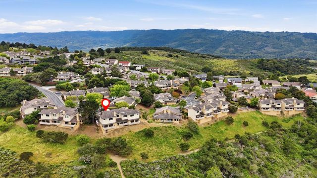 20 Trillium Lane, San Carlos, CA 94070