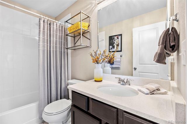 1797 S Buchanan Circle, Aurora, CO 80018