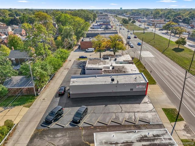 3769 Fort Street, Lincoln Park, MI 48146