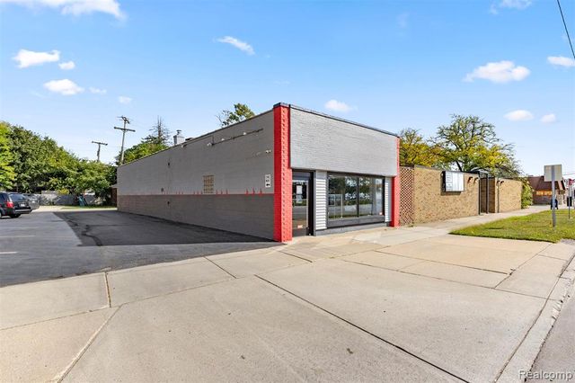 3769 Fort Street, Lincoln Park, MI 48146