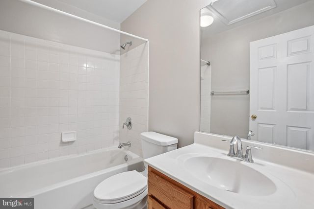 6562 KELSEY POINT CIR, Alexandria, VA 22315