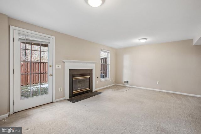 6562 KELSEY POINT CIR, Alexandria, VA 22315