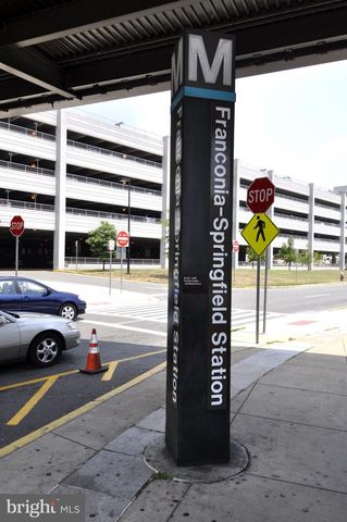 6562 KELSEY POINT CIR, Alexandria, VA 22315