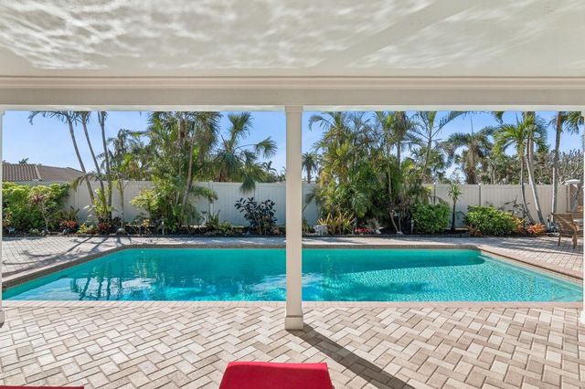 531 N SPOONBILL DRIVE, Sarasota, FL 34236