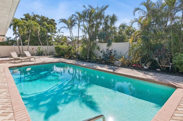 531 N SPOONBILL DRIVE, Sarasota, FL 34236