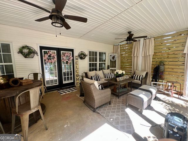 385 Minix Road, Sharpsburg, GA 30277