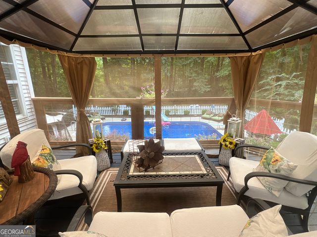385 Minix Road, Sharpsburg, GA 30277