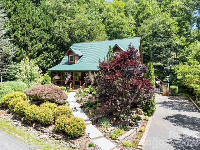 612 Brannon Forest Drive, Waynesville, NC 28785