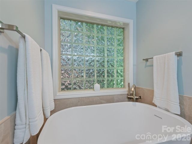 612 Brannon Forest Drive, Waynesville, NC 28785