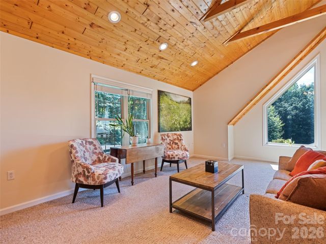 612 Brannon Forest Drive, Waynesville, NC 28785