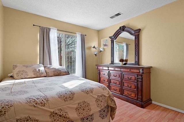 6028 Monte Azul Place, Santa Fe, NM 87507