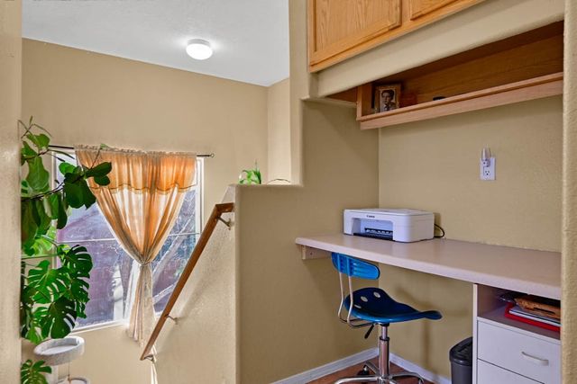 6028 Monte Azul Place, Santa Fe, NM 87507