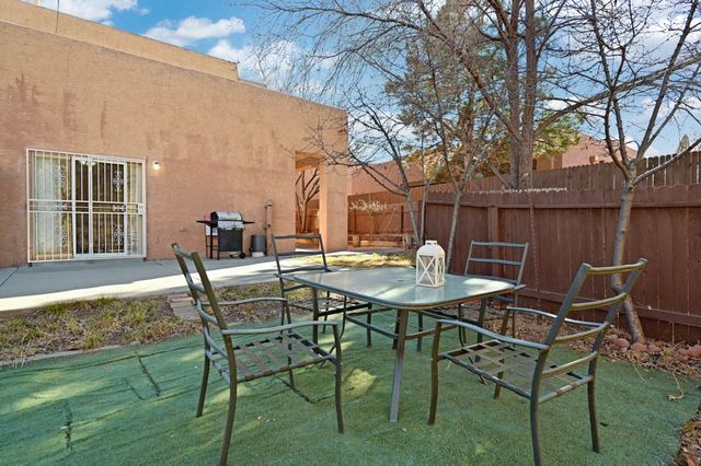 6028 Monte Azul Place, Santa Fe, NM 87507
