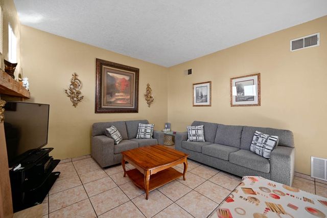 6028 Monte Azul Place, Santa Fe, NM 87507