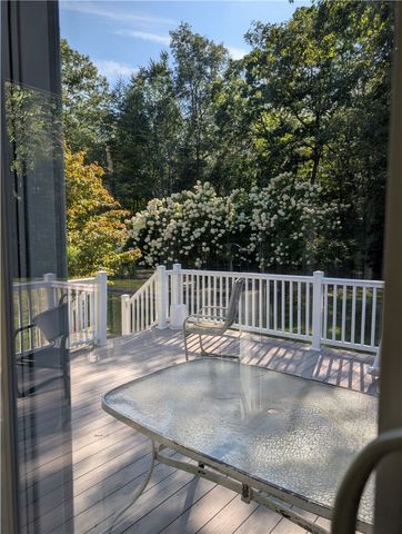 476 Central Pike, Scituate, RI 02857