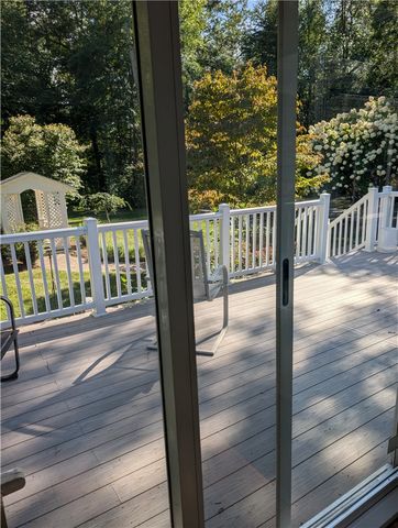 476 Central Pike, Scituate, RI 02857