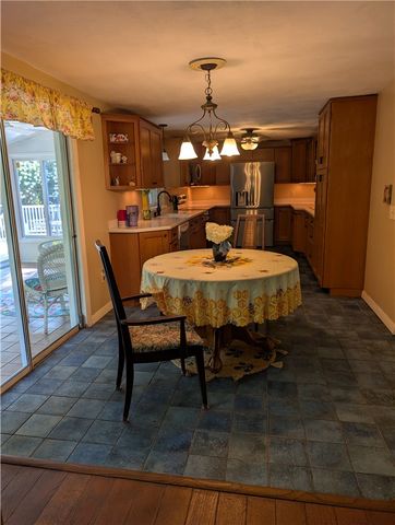 476 Central Pike, Scituate, RI 02857