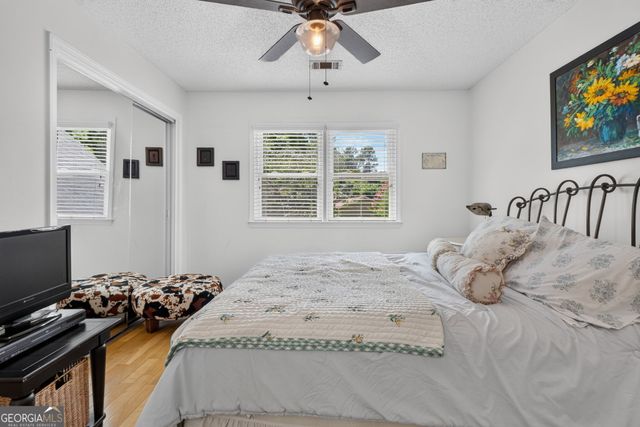 2179 Emerald Drive, Jonesboro, GA 30236