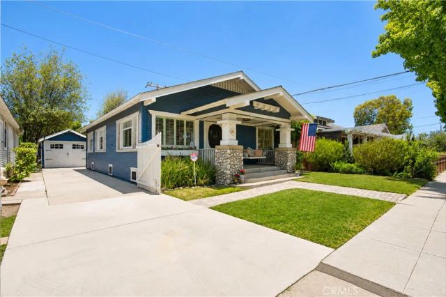 417 Orizaba, Long Beach, CA 90814