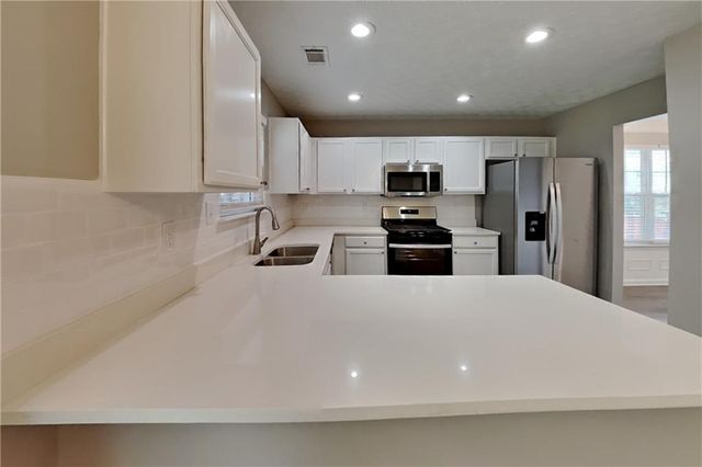 2940 Storybook Lane, Grayson, GA 30017