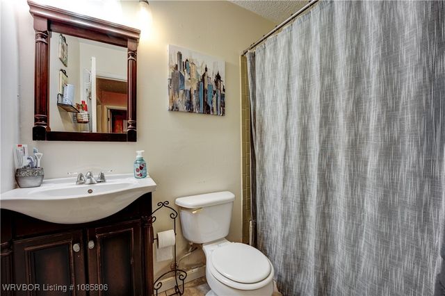 3218 Iola Avenue, Fort Smith, AR 72908