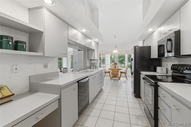 1 Canela Court, Homosassa, FL 34446
