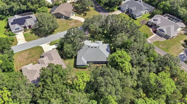 1 Canela Court, Homosassa, FL 34446