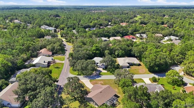 1 Canela Court, Homosassa, FL 34446