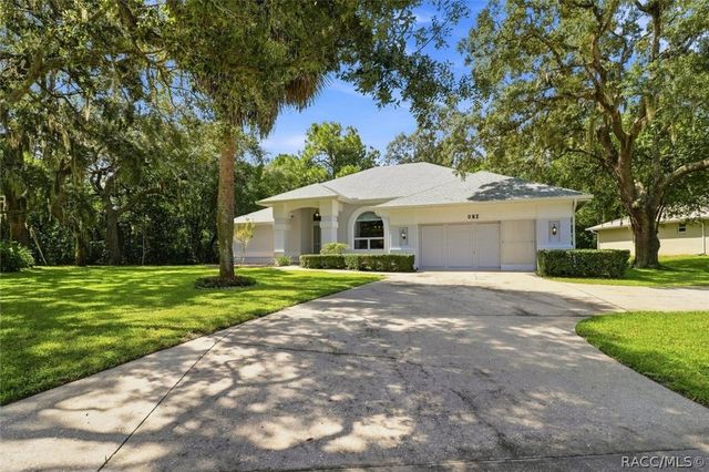 1 Canela Court, Homosassa, FL 34446
