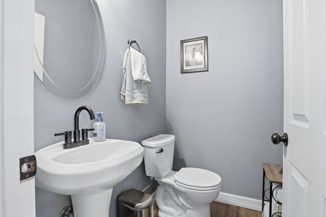 144 County Road 43400, Paris, TX 75462