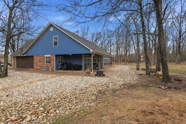 144 County Road 43400, Paris, TX 75462