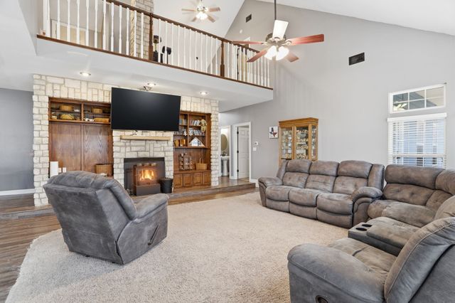 144 County Road 43400, Paris, TX 75462