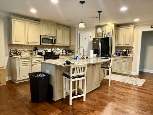 7913 Faith Lane, Montgomery, AL 36117