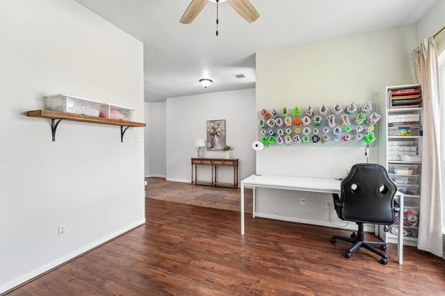 9806 Lynette Falls Drive, Houston, TX 77095