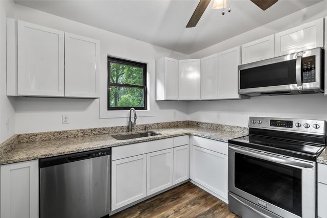 3928 11th Street, Des Moines, IA 50313