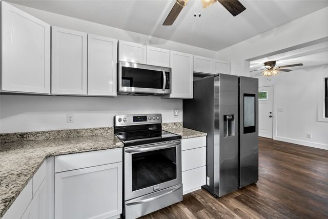 3928 11th Street, Des Moines, IA 50313